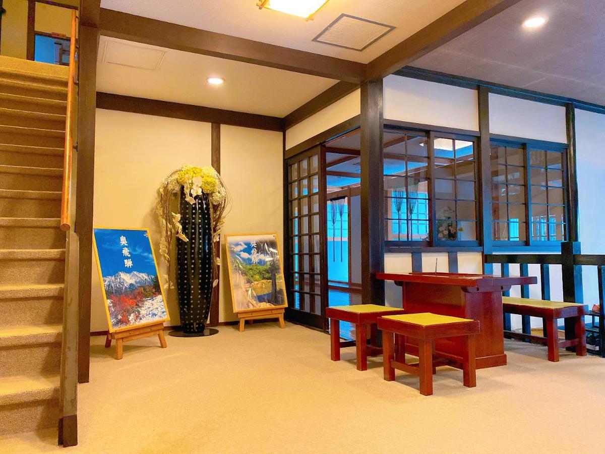 Hakuunsou Hotel Такаяма Екстериор снимка