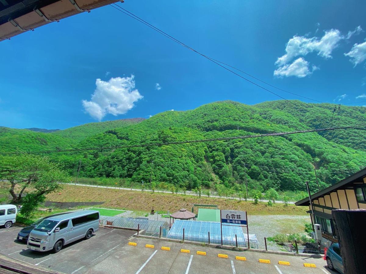 Hakuunsou Hotel Такаяма Екстериор снимка